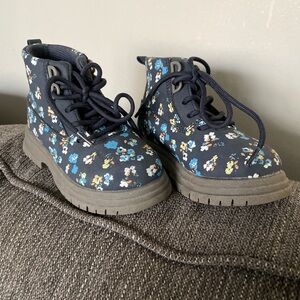 OshKosh B'gosh Navy Floral Kids Boots